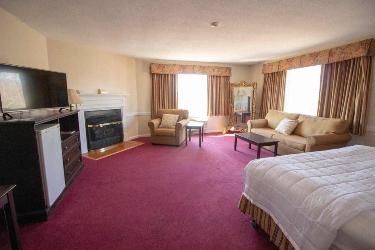 The Lucerne Inn Dedham Extérieur photo