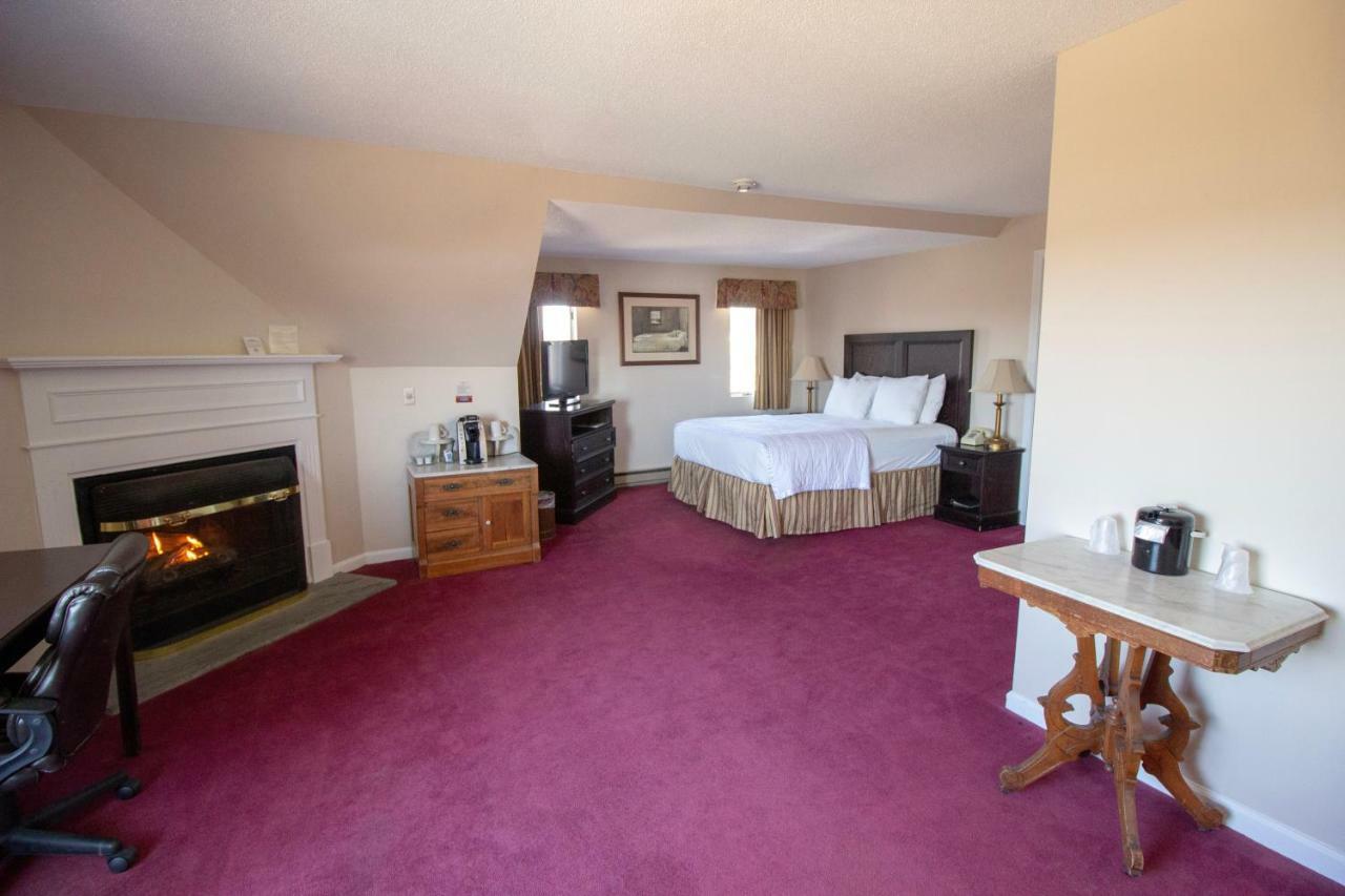 The Lucerne Inn Dedham Extérieur photo