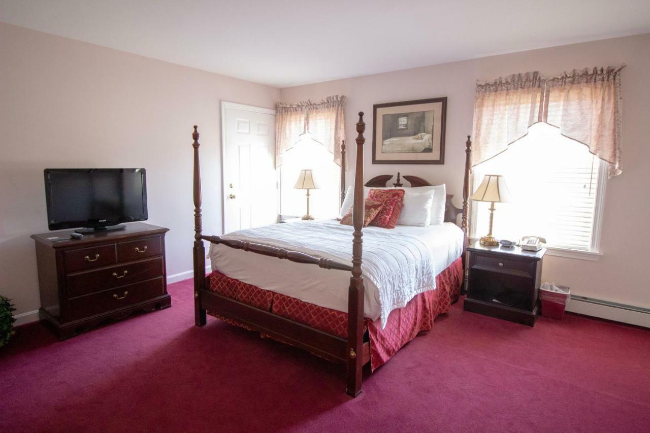 The Lucerne Inn Dedham Extérieur photo